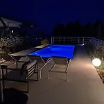 With Private Pool Split