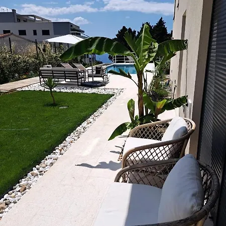 Daire With Private Pool *