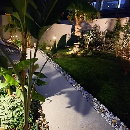 With Private Pool