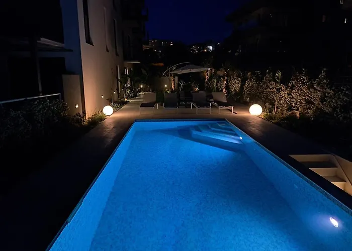 With Private Pool 아파트 스플리트