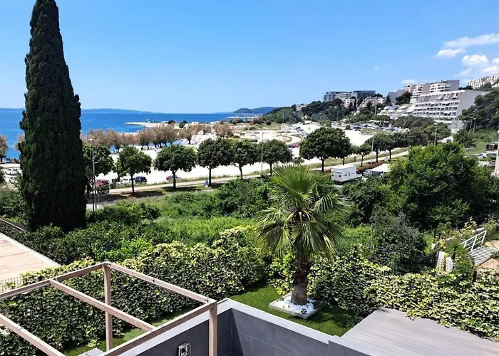 아파트 With Private Pool *